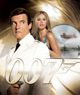 Человек с золотым пистолетом  / The Man with the Golden Gun (1974)