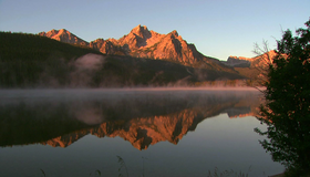Живые пейзажи: Красивейшие горы Земли [Blu-ray] / Living Landscapes - Earthscapes: World's Most Beautiful Mountains