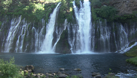 Живые пейзажи: Красивейшие водопады [Blu-ray] / Living Landscapes - Earthscapes: World's Most Beautiful Waterfalls