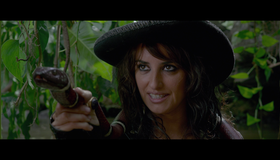 Пираты Карибского моря: На странных берегах [Blu-ray] / Pirates of the Caribbean: On Stranger Tides
