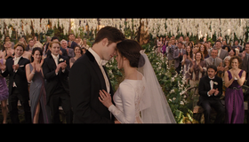 Сумерки. Сага. Рассвет: Часть 1 [Blu-ray] / The Twilight Saga: Breaking Dawn - Part 1