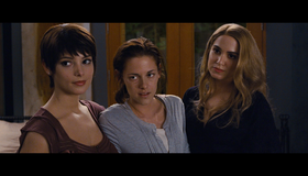 Сумерки. Сага. Рассвет: Часть 1 [Blu-ray] / The Twilight Saga: Breaking Dawn - Part 1