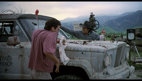 Дрожь земли 2: Повторный удар [Blu-ray] / Tremors II: Aftershocks