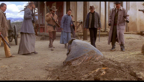 Дрожь земли 4: Легенда начинается [Blu-ray] / Tremors 4: The Legend Begins