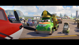 Самолеты: Огонь и вода [Blu-ray] / Planes: Fire and Rescue 