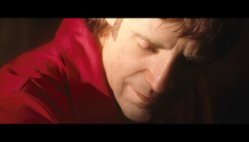 Высоцкий. Спасибо, что живой [Blu-ray] / Vysotsky: Thank God I'm Alive (Vysotskiy. Spasibo, chto zhivoy)
