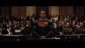 Бэтмен против Супермена: На заре справедливости [Blu-ray] / Batman v Superman: Dawn of Justice