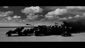 Безумный Макс: Дорога ярости [Blu-ray] / Mad Max: Fury Road (Black & Chrome Edition)
