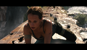 Tomb Raider: Лара Крофт [Blu-ray] / Tomb Raider