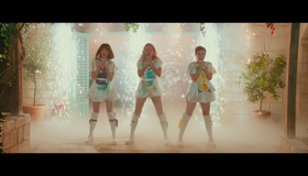 Mamma Mia! 2 [Blu-ray] / Mamma Mia! Here We Go Again