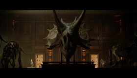Мир Юрского периода 2 [4K UHD Blu-ray] / Jurassic World: Fallen Kingdom (4K)