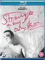 Незнакомец в моей шкуре / Stranger in My Own Skin (Blu-ray)