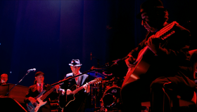 Леонард Коэн: Songs from the Road / Leonard Cohen: Songs From The Road (2008) (Blu-ray)