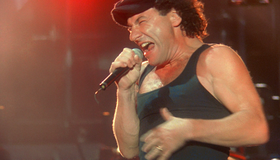 AC/DC: концерт в замке Донигтон / AC/DC: Live at Donington (1991) (Blu-ray)