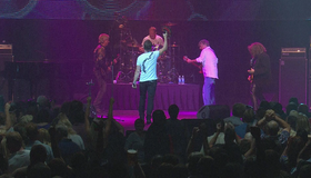 Bad Company: концерт Hard Rock Live / Bad Company: Hard Rock Live (2008) (Blu-ray)