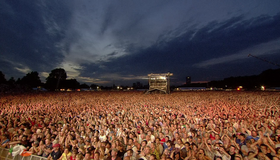 Брюс Спрингстин на фестивале Hard Rock Calling / Bruce Springsteen & The E Street Band: London Calling (Blu-ray)