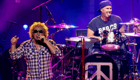 Chickenfoot: концерт в Dodge Theater / Chickenfoot: Get Your Buzz On, Live (2009) (Blu-ray)