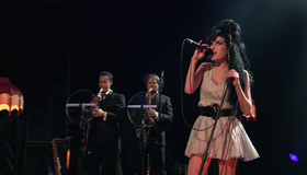 Эми Уайнхаус: концерт в Лондоне / Amy Winehouse: I Told You I Was Trouble - Live In London (2007) (Blu-ray)