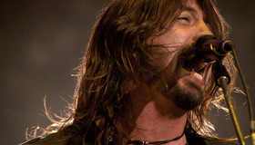 Foo Fighters: концерт на Уэмбли / Foo Fighters: Live At Wembley Stadium (2008) (Blu-ray)