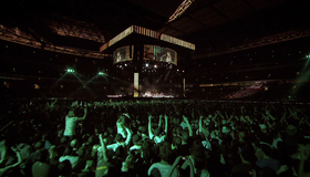 Foo Fighters: концерт на Уэмбли / Foo Fighters: Live At Wembley Stadium (2008) (Blu-ray)