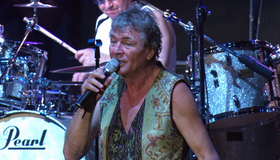 Deep Purple: Живой концерт в Монтре / Deep Purple: Live at Montreux (2006) (Blu-ray)