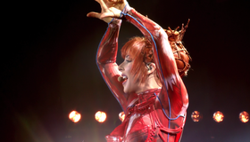 Милен Фармер на Стад де Франс / Mylene Farmer: Stade de France {2-Disc Limited Edition} (Blu-ray)