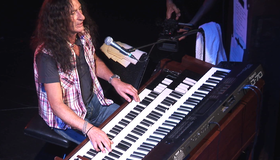 Ken Hensley: Кровь на хайвее - концерт в Гамбурге / Ken Hensley: Blood On The Highway [Exclusive] (2007) (Blu-ray)