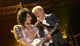 Билли Айдол: концерт в Чикаго / Billy Idol: In Super Overdrive - Live (Blu-ray)