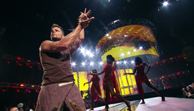 Рики Мартин: тур "Черное и белое" / Ricky Martin Live: Black & White Tour (2007) (Blu-ray)