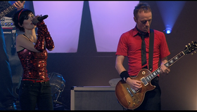 Superbus - Наживо в Париже / Superbus - Live at Paris (2007) (Blu-ray)
