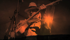 Нил Янг: Шум / Neil Young - Le Noise (2010) (Blu-ray)