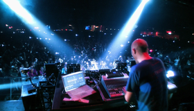 Пол Калкбреннер: летний евротур наживо / Paul Kalkbrenner 2010: A Live Documentary (Blu-ray)
