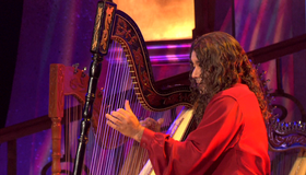 Янни - живое выступление / Yanni Live! The Concert Event (2006) (Blu-ray)