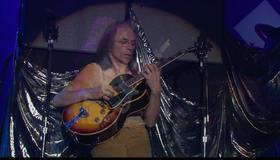 Yes: концерт в Монтре / Yes: Live at Montreux (2003) (Blu-ray)