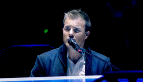 Take That: мировой тур "Beautiful World" / Take That: Beautiful World Live (2008) (Blu-ray)