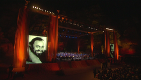 Концерт памяти Лучано Паваротти / The Tribute to Pavarotti: One Amazing Weekend in Petra (2008) (Blu-ray)