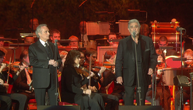 Концерт памяти Лучано Паваротти / The Tribute to Pavarotti: One Amazing Weekend in Petra (2008) (Blu-ray)