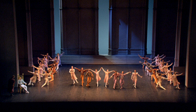 Чайковский: "Лебединое Озеро" / Tchaikovsky: Swan Lake - Paris Opera Ballet (2005) (Blu-ray)