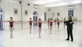 Чайковский: "Щелкунчик" / Tchaikovsky: The Nutcracker - The Royal Ballet (2009) (Blu-ray)