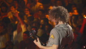 Dispatch: благотворительный концерт в Мэдисон-Сквер-Гарден / Dispatch: Zimbabwe, Live at Madison Square Garden (2007) (Blu-ray)