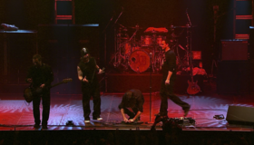 Alter Bridge: концерт в Амстердаме / Alter Bridge: Live from Amsterdam (Blu-ray)