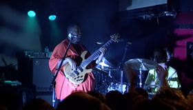 Ларри Карлтон и Стив Лукатер: концерт в Париже / Larry Carlton & Steve Lukather Band: The Paris Concert (2001) (Blu-ray)