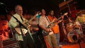 Ларри Карлтон и Стив Лукатер: концерт в Париже / Larry Carlton & Steve Lukather Band: The Paris Concert (2001) (Blu-ray)