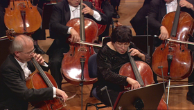 Малер: Симфония № 5 / Mahler: Symphony No. 5 - Abbado & Lucerne Festival Orchestra (2004) (Blu-ray)