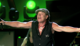 AC/DC: концерт в Буэнос-Айресе / AC/DC: Live at River Plate (2009) (Blu-ray)