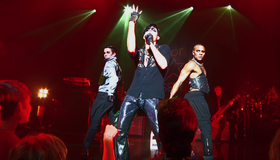 Адам Ламберт: концерт Glam Nation / Adam Lambert - Glam Nation Live (2010) (Blu-ray)
