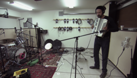 Foo Fighters: концертный фильм "Back and Forth" / Foo Fighters: Back and Forth (Blu-ray)