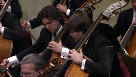 Бетховен: "Торжественная месса" / Beethoven: Missa Solemnis in D major - Thielemann & Staatskapelle Dresden (2010) (Blu-ray)