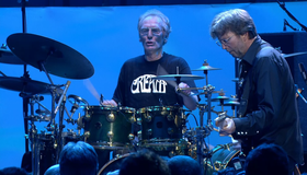 Cream: концерт в Королевском Альберт Холле / Cream: Royal Albert Hall London (2005) (Blu-ray)