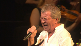 Deep Purple с оркестром на фестивале Монтре-2011 / Deep Purple & Orchestra: Live At Montreux (2011) (Blu-ray)